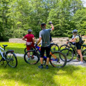 Mit dem E-Bike rund um Bad Nauheim - (c) RIW-Touristik