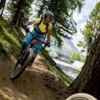 Frauenpower downhill am Reschenpass - das Women’s Bike Camp am Reschenpass ist eine Traditionsveranstaltung - (c) Anne Kaiser