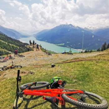 Frauenpower downhill am Reschenpass - das Women’s Bike Camp am Reschenpass ist eine Traditionsveranstaltung - (c) Anne Kaiser