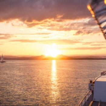 Grenzenloses Herbst-Hopping - Wenn das Licht weicher und die Schatten länger werden, ist es ein besonderes Vergnügen, mit dem Schiff über den westlichen Bodensee zu gleiten - (c) Schweizerische Schifffahrtsgesellschaft Untersee und Rhein AG