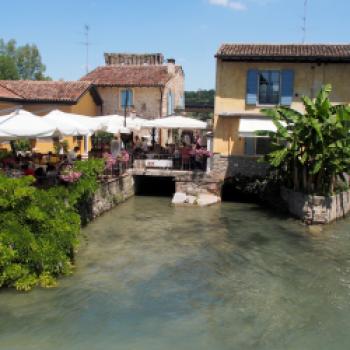 Von Peschiera del Garda nach Valeggio sul Mincio, ein gemütlicher Radausflug mit den E-Bikes von Raleigh am südlichen Gardasee - (c) Jörg Bornmann