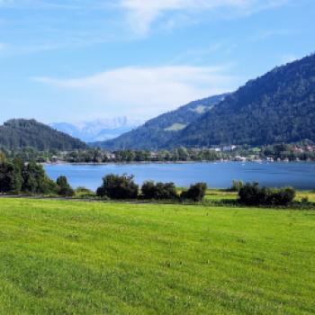Der Tegernsee ist ein beliebter Urlaubsort - (c) Christine Kroll