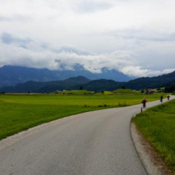Der Weg führt durch das Blaue Land - (c) Christine Kroll