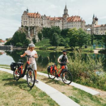 Radfahren auf den Landesradfernwegen - (c) Schwäbischer Alb Tourismus