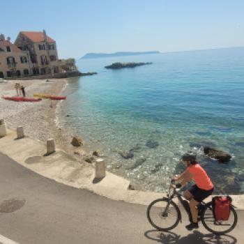Mit dem Fahrrad übers Meer - Mobiles Inselhüpfen in Süd-Dalmatien - (c) Lutz Bäucker