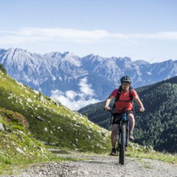 Fahrradurlaub in der Ferienregion Hall-Wattens - Mountainbikestrecke zu den Steinkasern - (c) hall-wattens.at