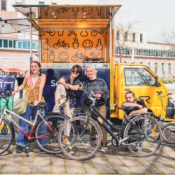 Der Van, der kostenlos Fahrräder repariert, ‚Selle Royal support Cyclists on the Road‘ geht in ihr sechstes Jahr - (c) Selle Royal