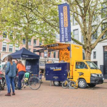 Der Van, der kostenlos Fahrräder repariert, ‚Selle Royal support Cyclists on the Road‘ geht in ihr sechstes Jahr - (c) Selle Royal
