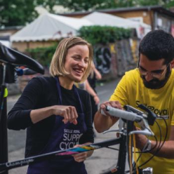 Der Van, der kostenlos Fahrräder repariert, ‚Selle Royal support Cyclists on the Road‘ geht in ihr sechstes Jahr - (c) Selle Royal