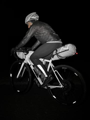 Licht ins Dunkel bringen Mit Cyclite-Equipment auch in der dunklen Jahreszeit sicher unterwegs - (c) Cyclite Licht ins Dunkel bringen Mit Cyclite-Equipment auch in der dunklen Jahreszeit sicher unterwegs - (c) Cyclite