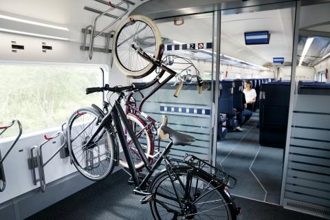 ICE 4 mit Fahrradabteil - (c) Deutsche Bahn AG/Tobias Gromatzki ICE 4 mit Fahrradabteil - (c) Deutsche Bahn AG/Tobias Gromatzki
