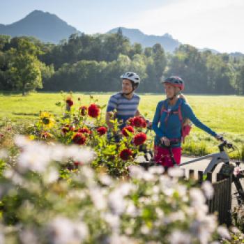 Mit dem Fahrrad vom Bodensee bis zum Königssee  Südbayerns schönste Sehenswürdigkeiten mit dem Fahrrad entdecken - (c) Bodensee-Königsee-Radweg - Dietmar Denger