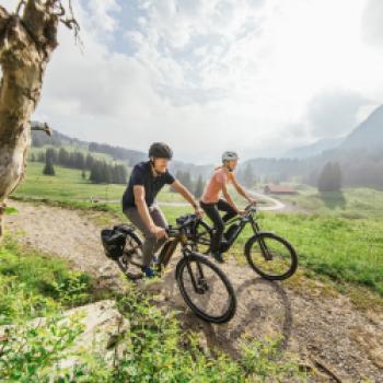 Endlich ein neues E-Bike gekauft und sofort kann die erste Tour starten?  -  (c) Velomotion