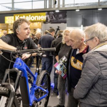 Vielfältiges Rahmenprogramm auf der Messe Fahrrad- und Wander-Reisen im Rahmen der Urlaubsmesse CMT in Stittgart - Landesmesse Stuttgart GmbH