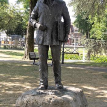Van Gogh Fahrradtour Nuenen - das Van Gogh Denkmal in Nuenen - (c) Jörg Bornmann