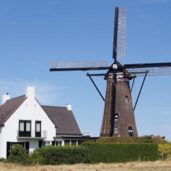 Van Gogh Fahrradtour Nuenen - ein bekanntes Motiv, die Windmühle von Nuenen - (c) Jörg Bornmann