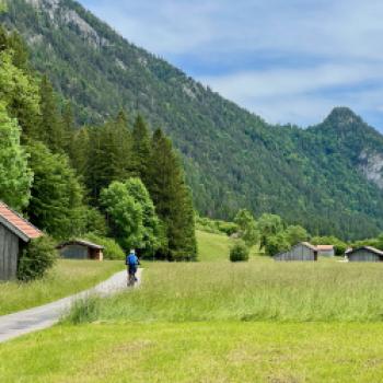Vom Ostallgäuer Alpenvorland an die „Allgäuer Riviera“ am Hopfensee - (c) Armin Herb