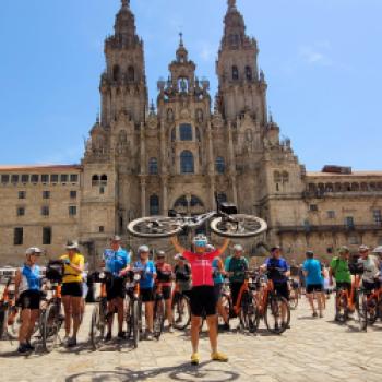 Auf dem Holzweg nach Santiago de Compostela - Radpilgern- der neue Trend auf dem Jakobsweg - (c) Lutz Baeucker
