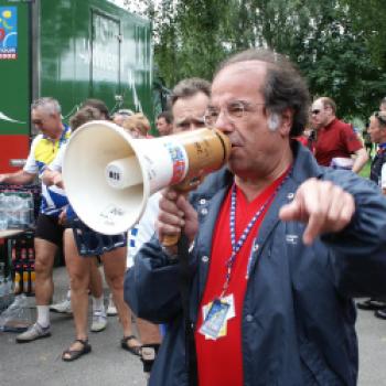 1.000 Teilnehmer akustisch zu erreichen, dazu brauchte Thomas Gaitanides manchmal das Megaphon - (c) Lutz Baecker